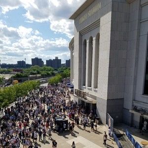 Meet your Posher, Cara